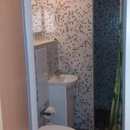 Guest house Furst Borwin 3*